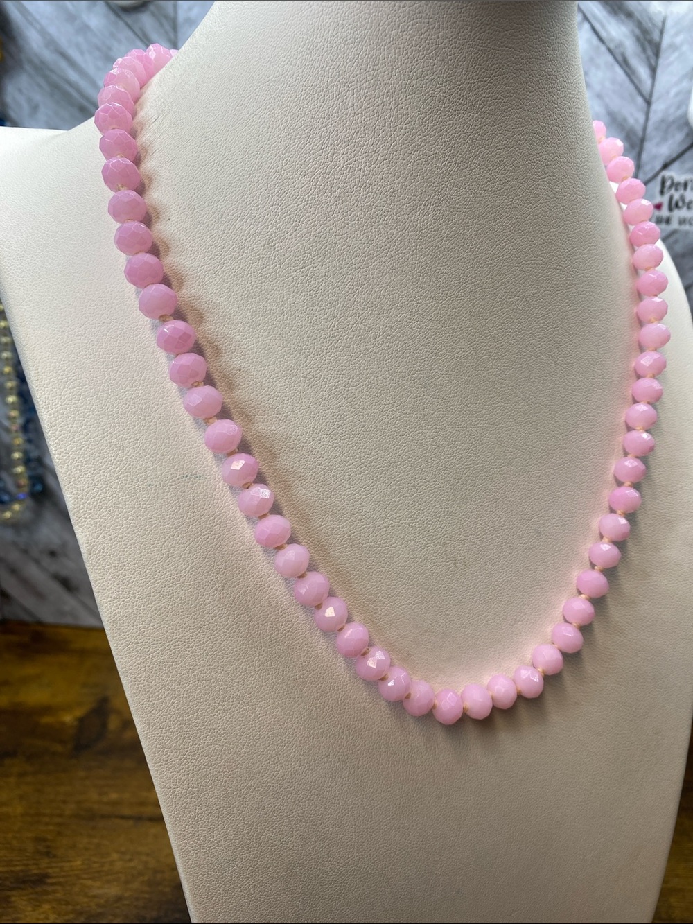 #23 Pink Faceted Glass hand knotted necklace 20 inch Aprilsplace - Picture 3 of 5